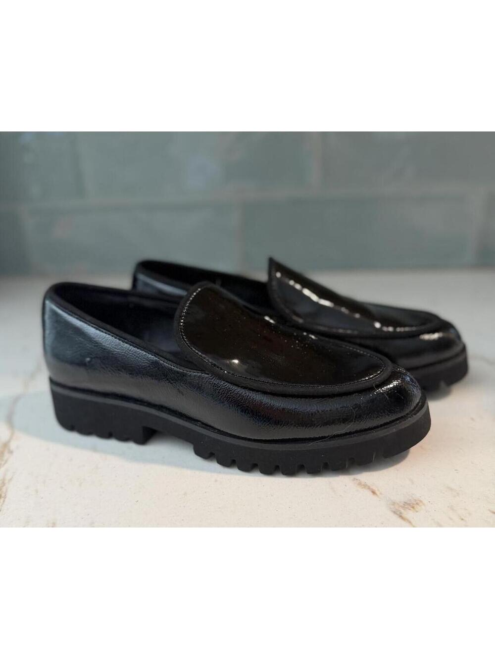Donald Pliner Women's Black Patent Eclipse Loafer Size 8M
